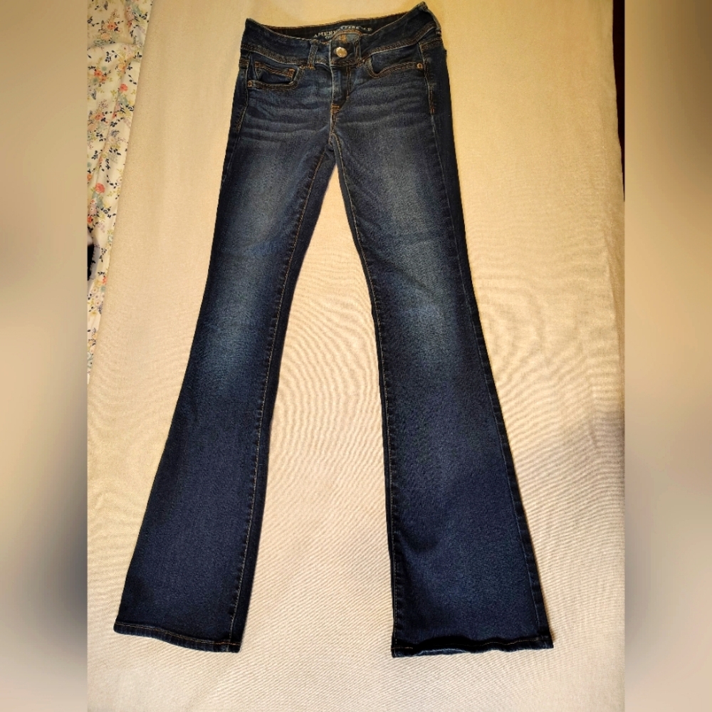 American eagle kick boot jeans